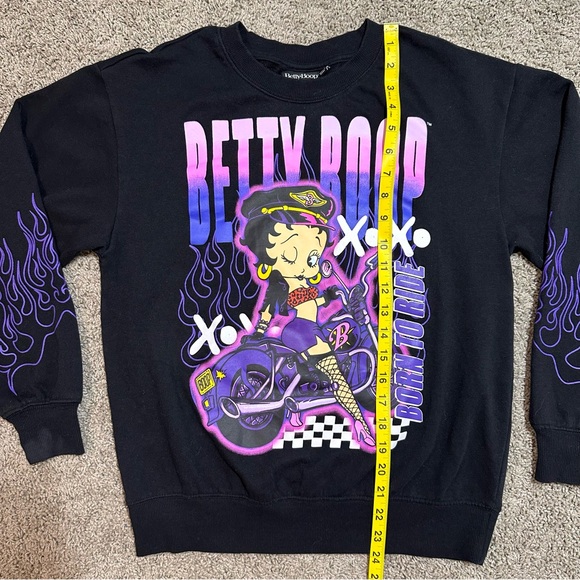 Betty Boop Black “Born to Ride” Sweatshirt, Small - Picture 4 of 7